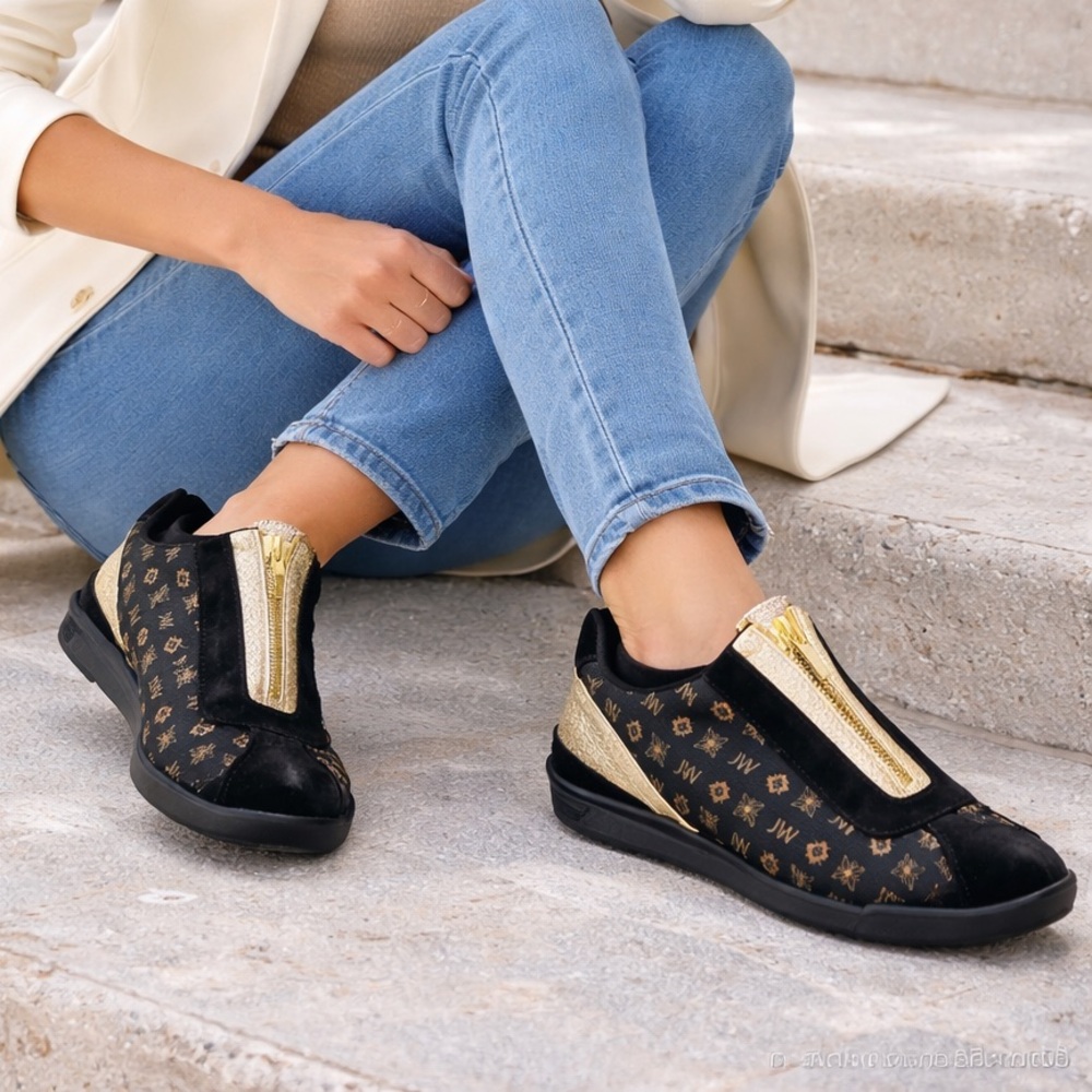 The Bradford Exchange Black Gold‎ Zip Sneakers Women’s Size 7.5 Monogram Slip-On